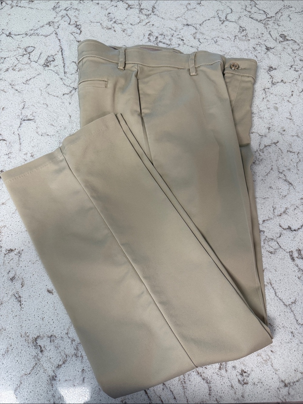 Lee Women’s Size 6 Khaki Chinos Flex Waist Mid-rise Bootcut